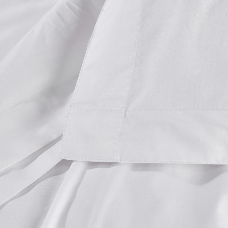 Komplet posteljine od 100% pamuka s 300TC vezom Komplet posteljine od 100% pamuka s 300TC vezom