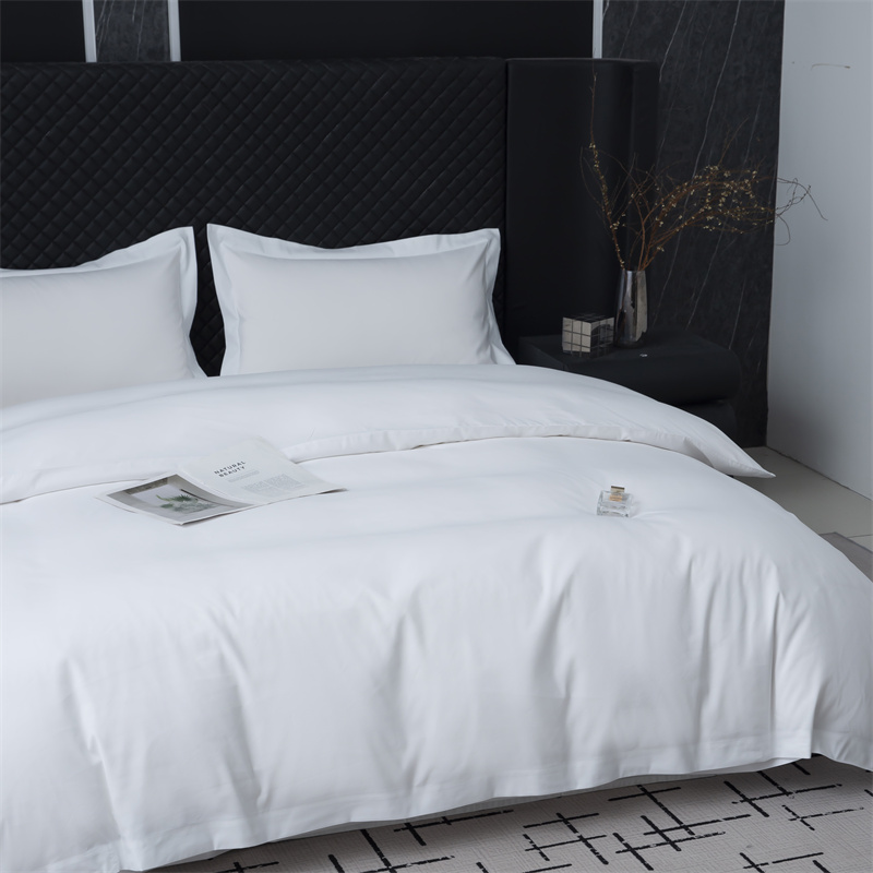 Komplet posteljine od tkanine od 100% poliestera 135gsm za Economy hotel Komplet posteljine od tkanine od 100% poliestera 135gsm za Economy hotel