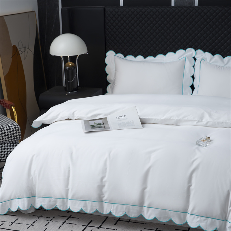 Novi set posteljine od pamučnog satena s vezom 400TC Novi set posteljine od pamučnog satena s vezom 400TC