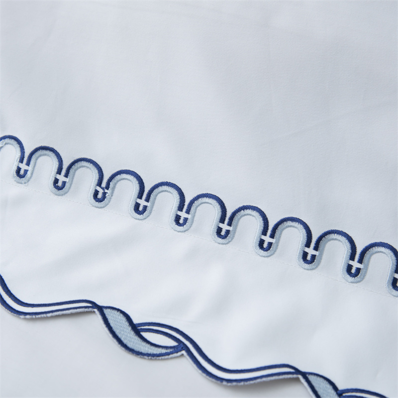 Izuzetan set posteljine od pamučnog satena 350TC dizajna s vezom Izuzetan set posteljine od pamučnog satena 350TC dizajna s vezom