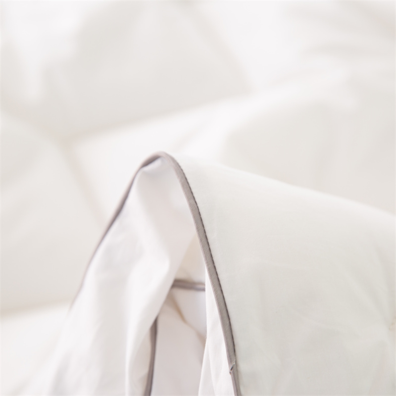 Nadmadrac s punjenjem od mikrovlakana Wave Quilting Design Nadmadrac s punjenjem od mikrovlakana Wave Quilting Design