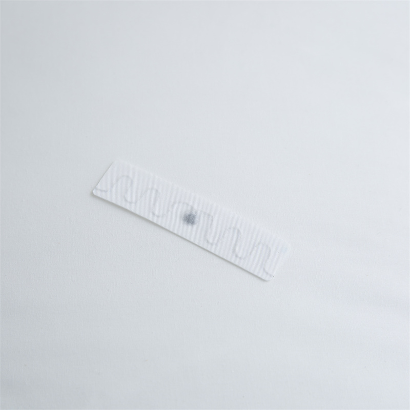 Komplet posteljine od tkanine od 100% poliestera 135gsm za Economy hotel Komplet posteljine od tkanine od 100% poliestera 135gsm za Economy hotel