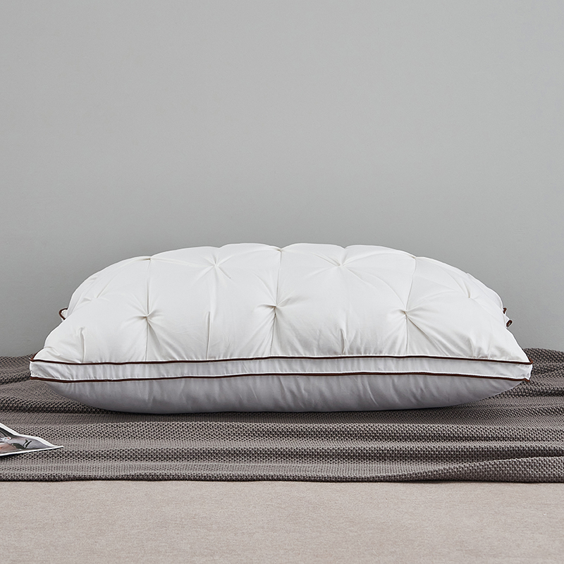 Jastuk Twisted Technology s punjenjem od guščjeg paperja Jastuk Twisted Technology s punjenjem od guščjeg paperja