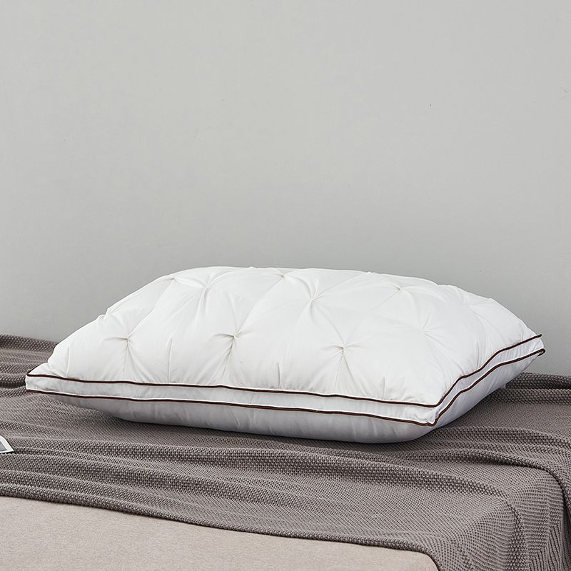 Jastuk Twisted Technology s punjenjem od guščjeg paperja Jastuk Twisted Technology s punjenjem od guščjeg paperja