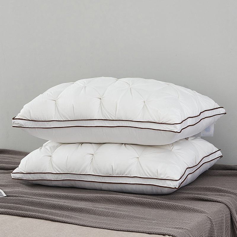 Jastuk Twisted Technology s punjenjem od guščjeg paperja Jastuk Twisted Technology s punjenjem od guščjeg paperja